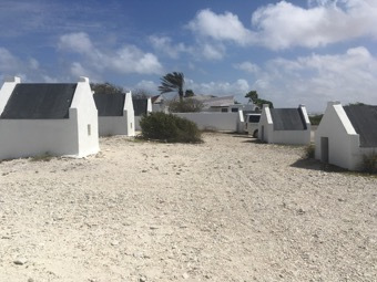 UKAJI NOB slave huts
